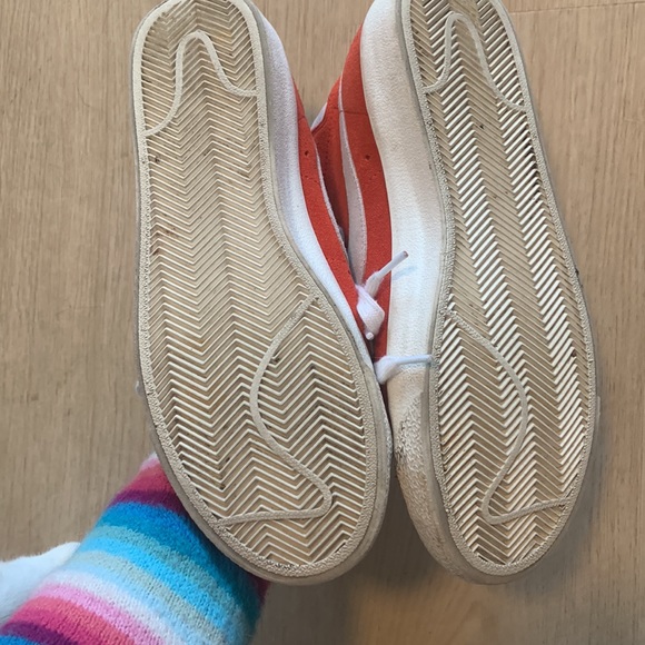 Nike Retro Red Blazers - Picture 4 of 4